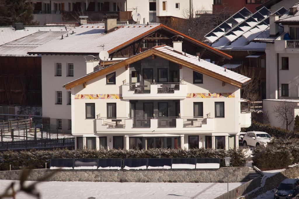 Apart Alpen Royal Nauders Eksteriør bilde
